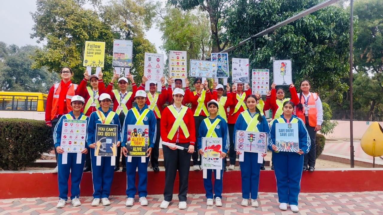 Satya Squad Organizes Traffic Awareness Drive