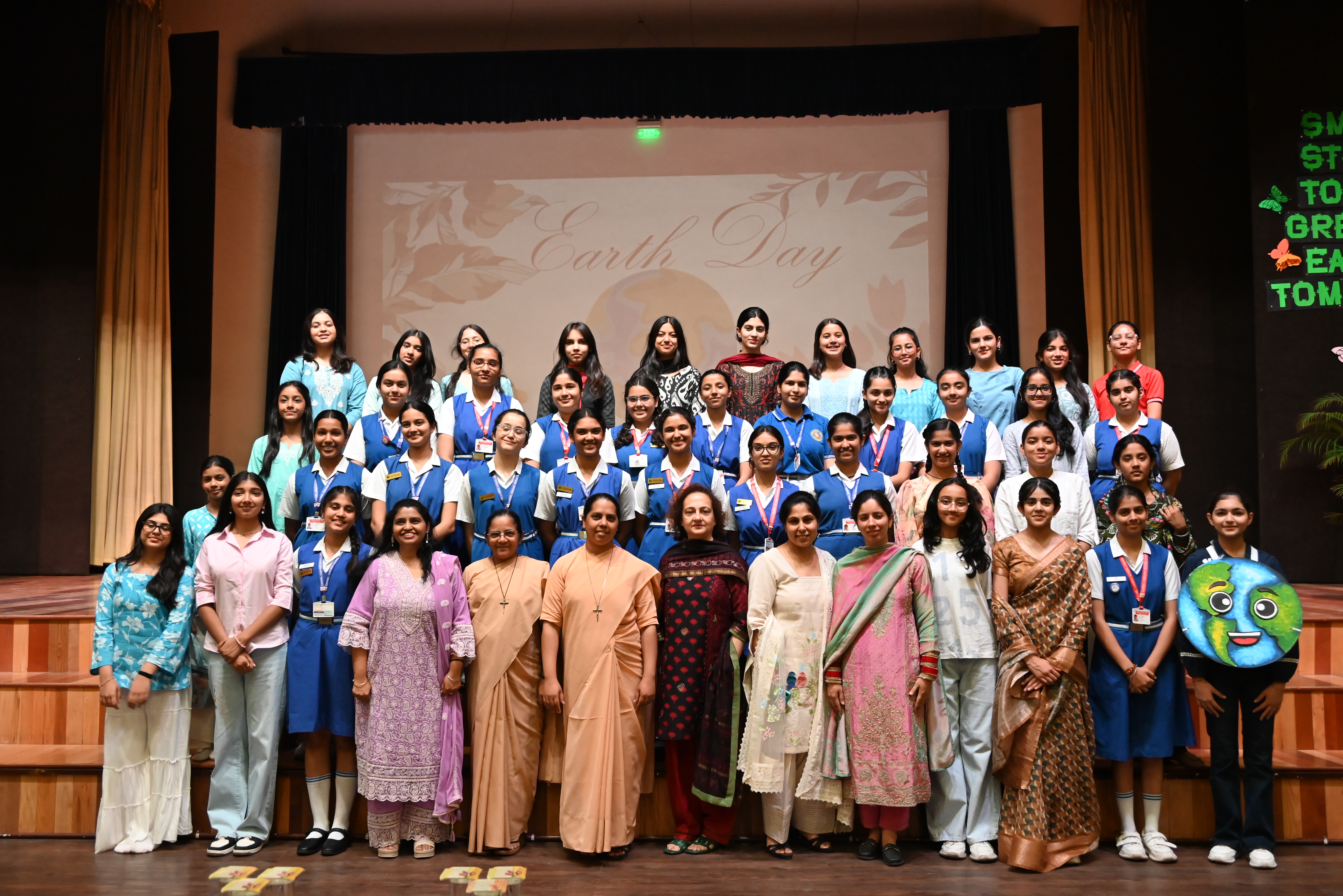  Earth Day Celebrated in High school